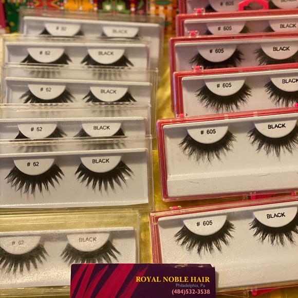 Bundle of lashes (12pairs) - Picture 2 of 2